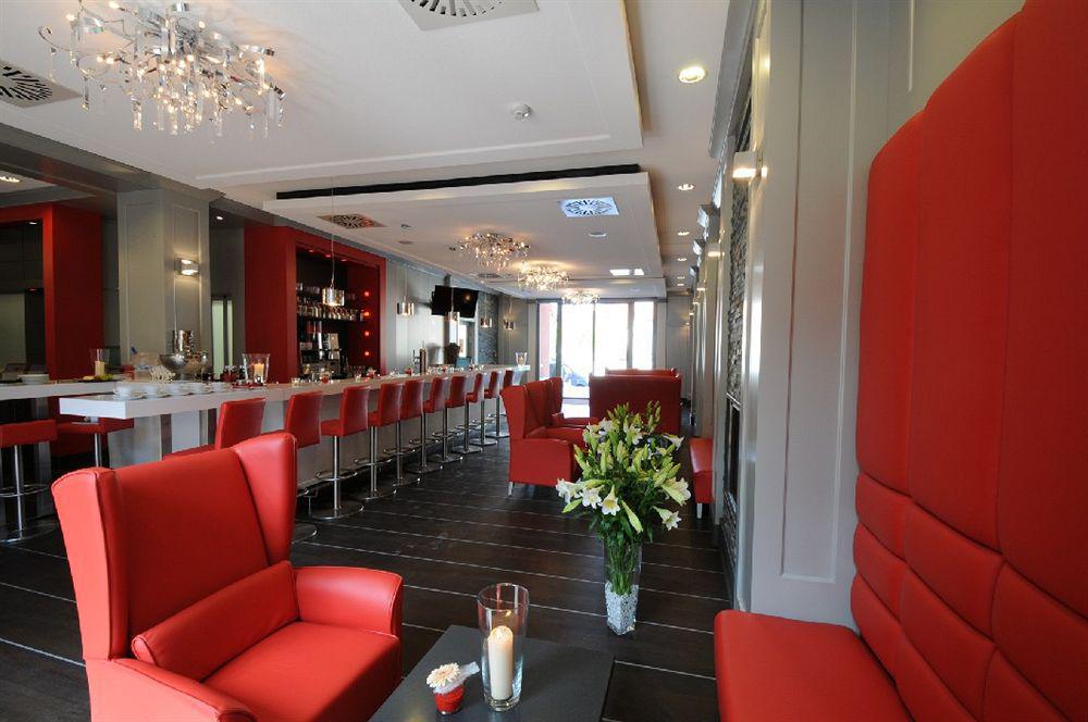 Dormero Schlosshotel Reichenschwand Εξωτερικό φωτογραφία